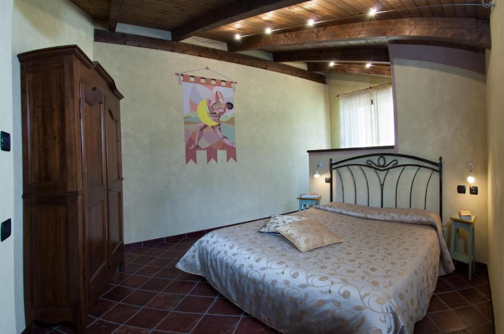 Pensjonat Trattoria Del Bivio Cerretto Langhe Pokój zdjęcie