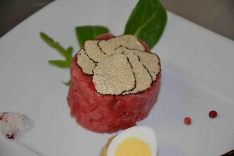Pensjonat Trattoria Del Bivio Cerretto Langhe Zewnętrze zdjęcie